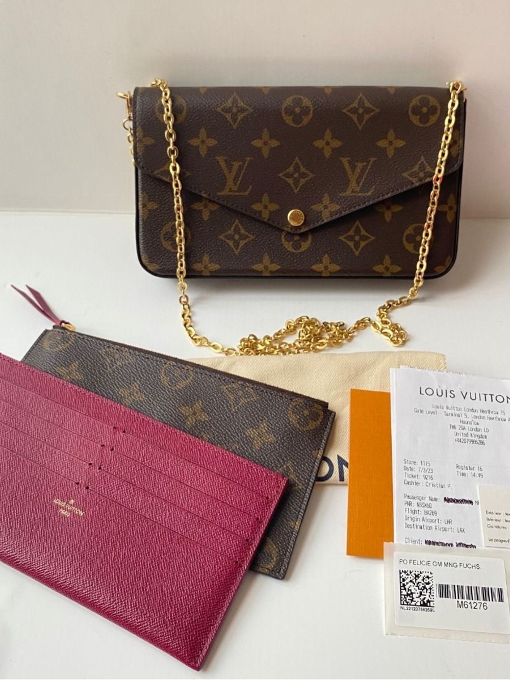 Louis Vuitton Felicie Pochette in Monogram Canvas with gold chain strap - Picture 7 of 7